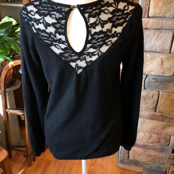 Forever 21 Black and lace sweater size medium - Picture 4 of 4
